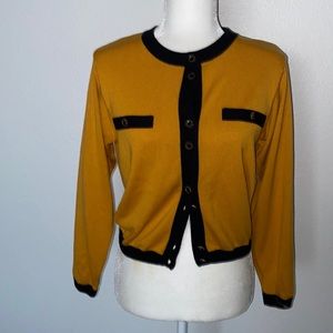 Casual Corner cardigan